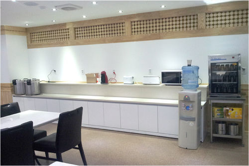 סוואן Hotel Butler מראה חיצוני תמונה