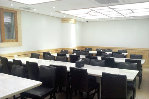 סוואן Hotel Butler מראה חיצוני תמונה